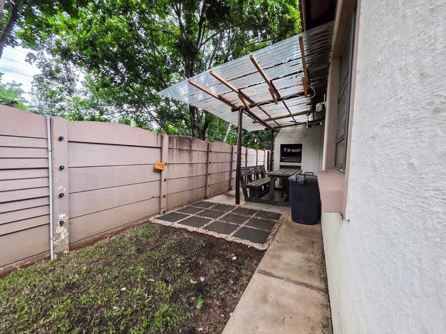 3 Bedroom Property for Sale in Kannoniers Park North West